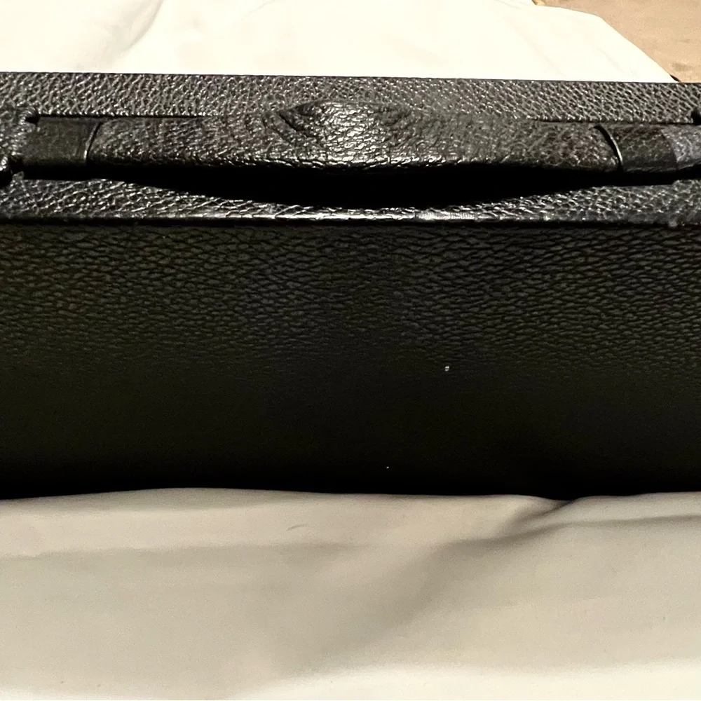 Beautiful vintage antique vanity case.